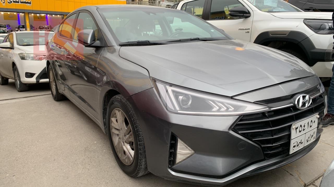 هیوندای ئەلەنترا